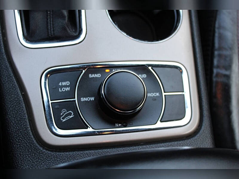 2016 Jeep Grand Cherokee Limited 75th Anniversary