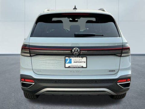 2025 Volkswagen Taos SEL 4Motion