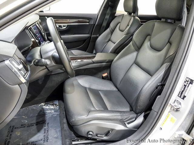 2018 Volvo S90 T5 Momentum