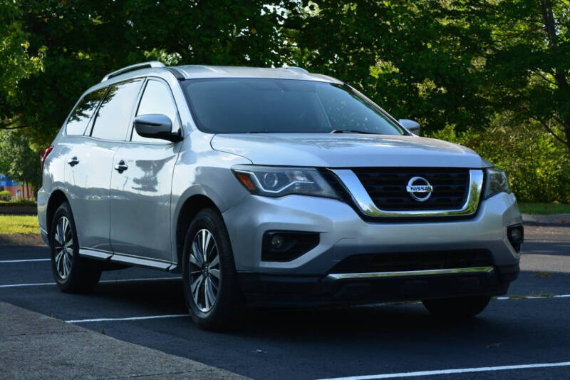 2019 Nissan Pathfinder S