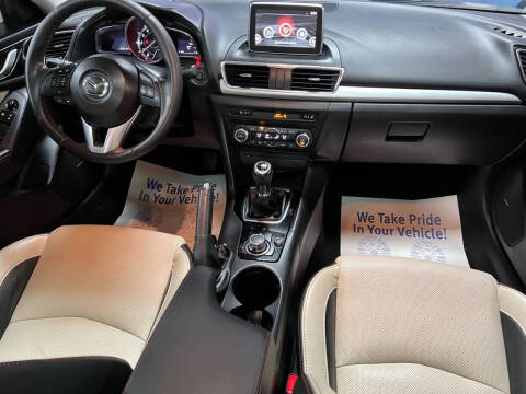 2015 Mazda MAZDA3 s Grand Touring