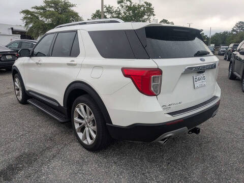2022 Ford Explorer Hybrid Platinum