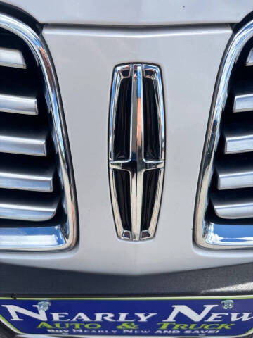 2017 Lincoln MKC Select