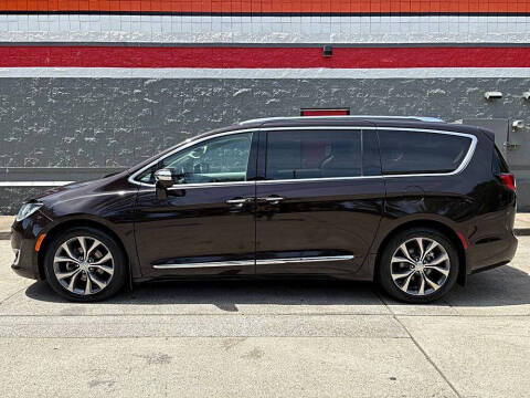 2017 Chrysler Pacifica Limited