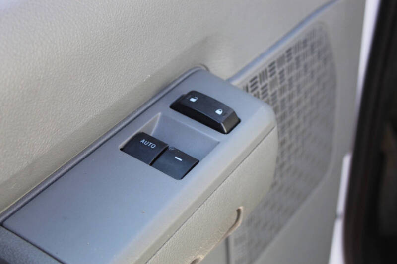 2013 Ford E-Series E-350 SD XLT