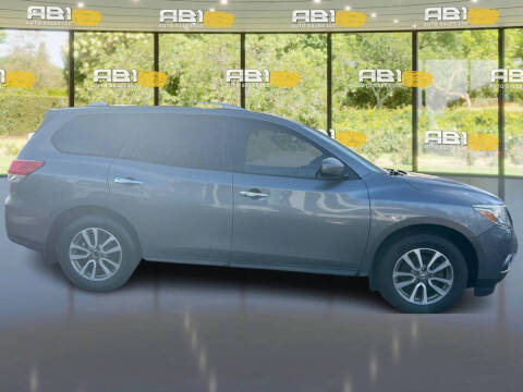 2015 Nissan Pathfinder SL