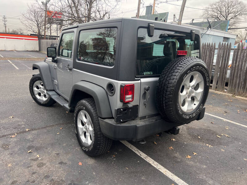 2014 Jeep Wrangler Sport