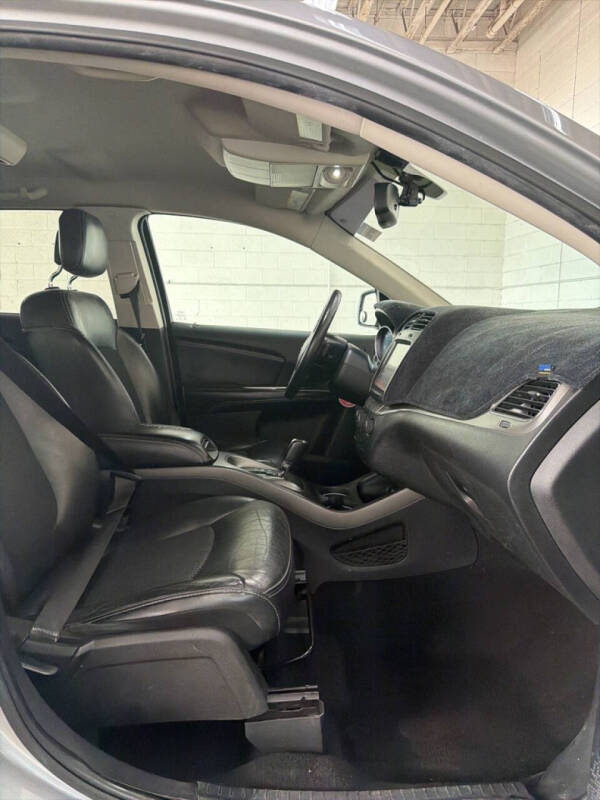 2019 Dodge Journey Crossroad