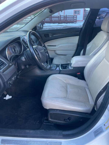 2018 Chrysler 300 Limited