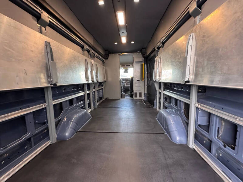 2020 Ford Transit 250