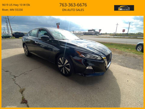 2022 Nissan Altima 2.5 SV