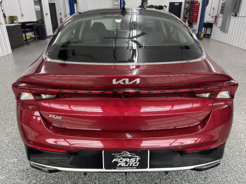 2022 Kia K5 EX