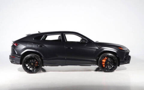 2020 Lamborghini Urus