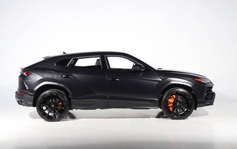 2020 Lamborghini Urus