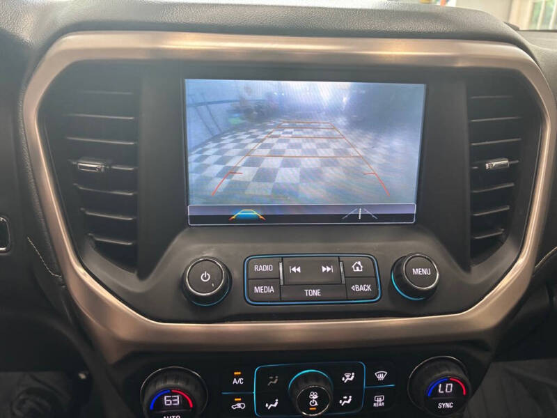 2018 GMC Acadia Denali