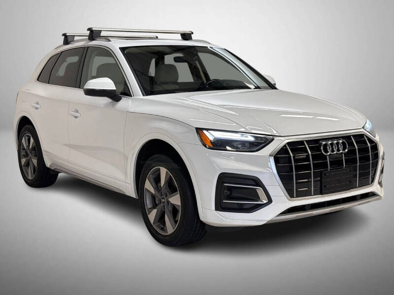 2022 Audi Q5 quattro Premium Plus 40 TFSI