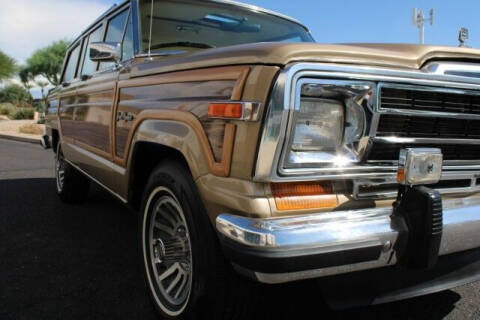 1990 Jeep Grand Wagoneer