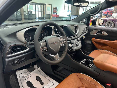 2026 Chrysler Pacifica Pinnacle