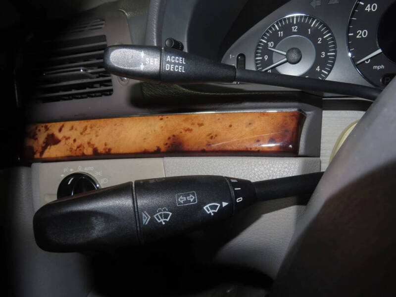 2003 Mercedes-Benz E-Class E 320