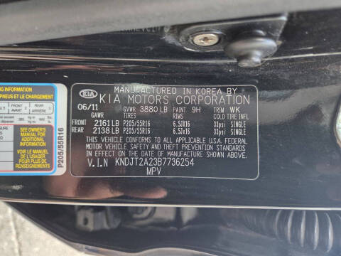 2011 Kia Soul +