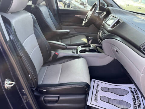 2017 Honda Ridgeline RTS