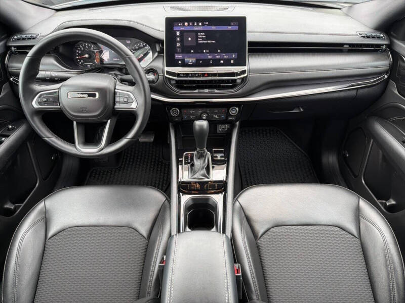 2022 Jeep Compass Altitude