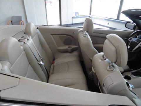 2014 Chrysler 200 Limited