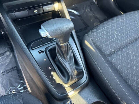 2023 Kia Rio LX
