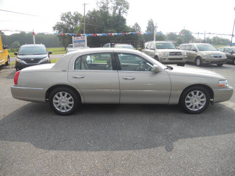 2008 Lincoln Town Car Signature Limited
