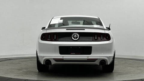 2014 Ford Mustang V6 Premium