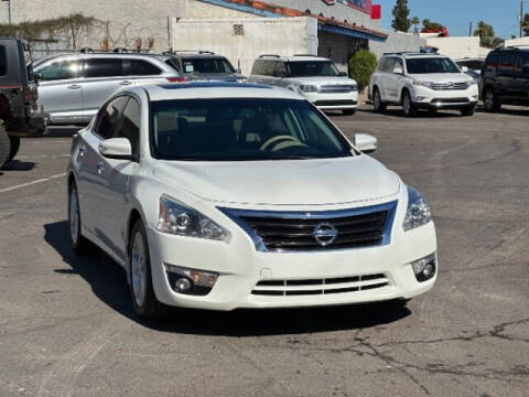 2015 Nissan Altima for sale at Greenfield Cars in Mesa AZ