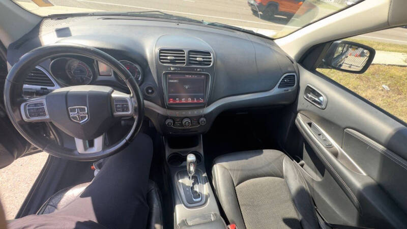 2018 Dodge Journey Crossroad