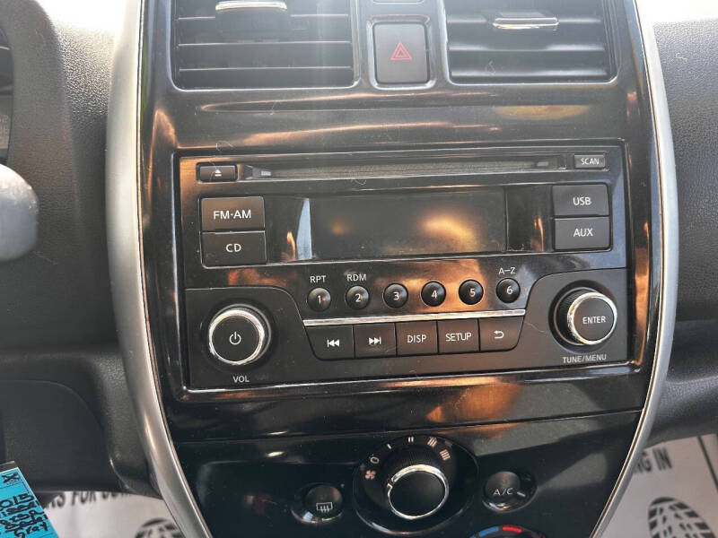 2015 Nissan Versa Note SV