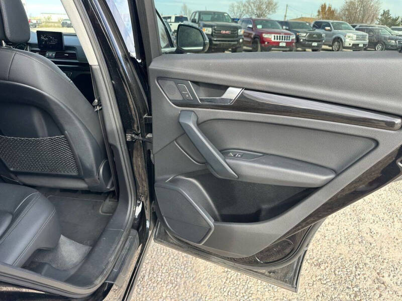 2019 Audi Q5 quattro Premium 45 TFSI