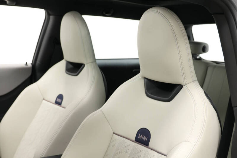 2025 MINI Hardtop 2 Door