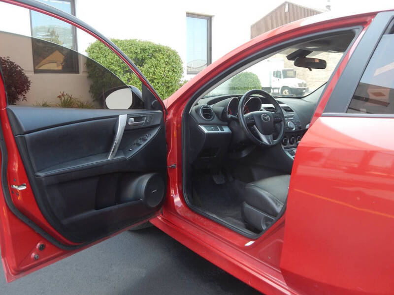 2011 Mazda MAZDA3 s Grand Touring