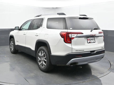 2021 GMC Acadia SLT