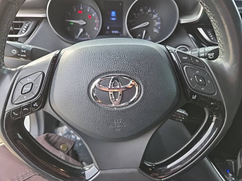 2019 Toyota C-HR XLE