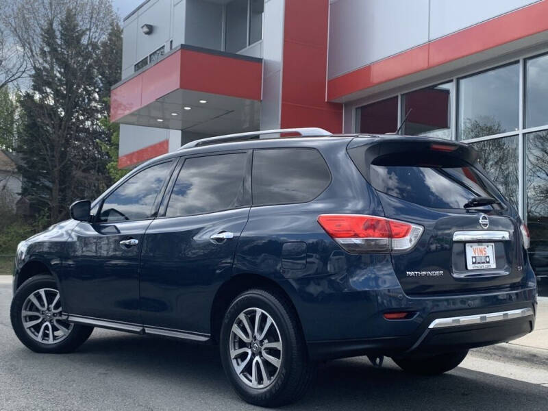 2013 Nissan Pathfinder SV