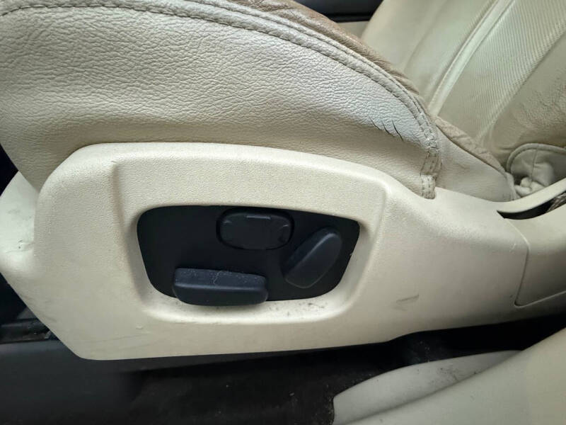 2015 Lincoln MKT EcoBoost