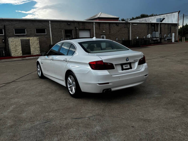 2015 BMW 5 Series 528i