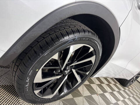 2023 Mitsubishi Outlander PHEV SEL