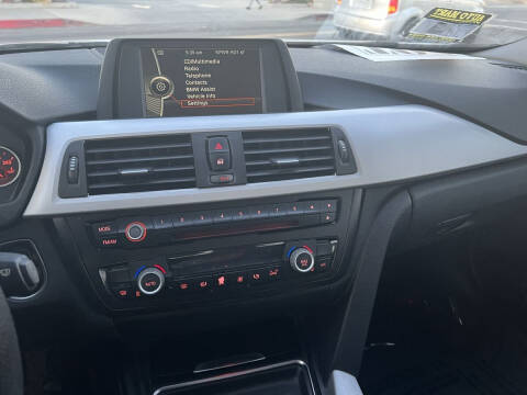 2013 BMW 3 Series 328i