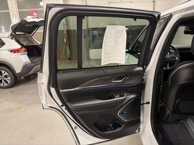 2023 Jeep Grand Cherokee Overland 4xe