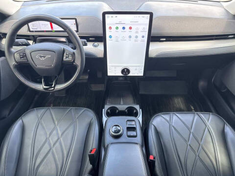 2023 Ford Mustang Mach-E Select