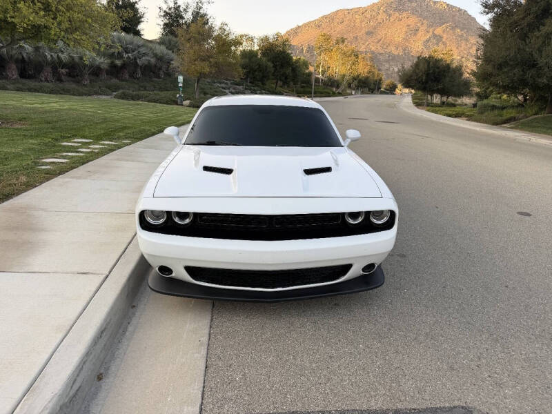 2017 Dodge Challenger SXT