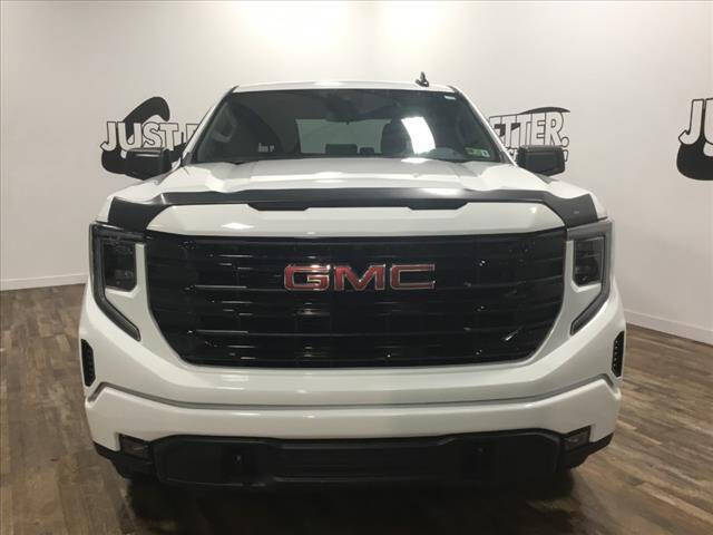 Used 2024 GMC Sierra 1500 Elevation with VIN 3GTUUCED6RG287579 for sale in Bluefield, WV