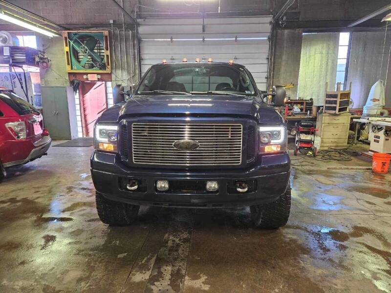 2005 Ford F-350 Super Duty for sale at C'S Auto Sales - 705 North 22nd Street in Lebanon PA