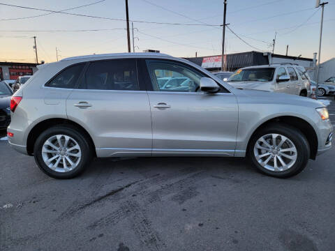 2013 Audi Q5 2.0T quattro Premium Plus