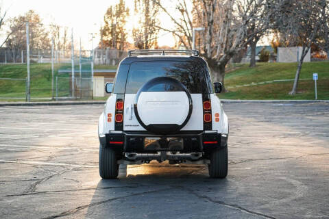 2024 Land Rover Defender 110 P400 X-Dynamic SE